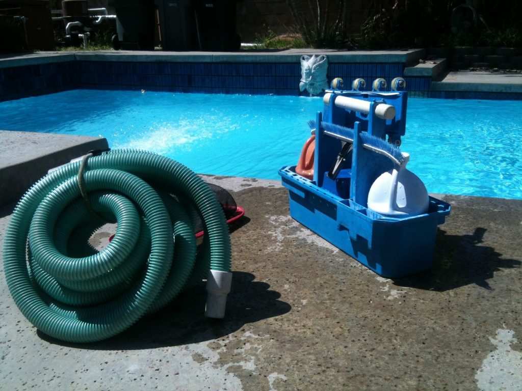 Comment entretenir une piscine tout au long de l’année ?